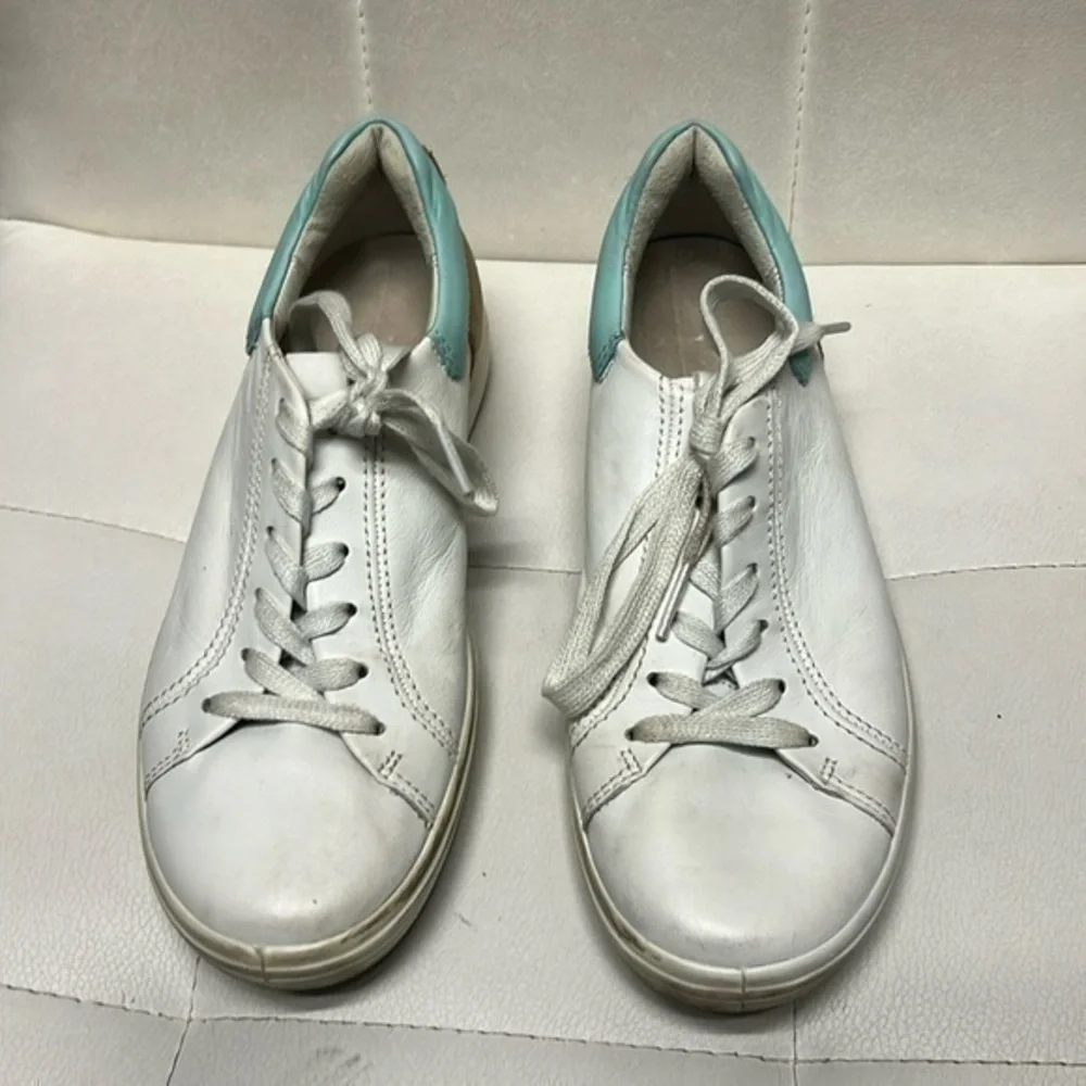 Ecco Women’s Soft 7 Sneakers White/Eggshell Blue